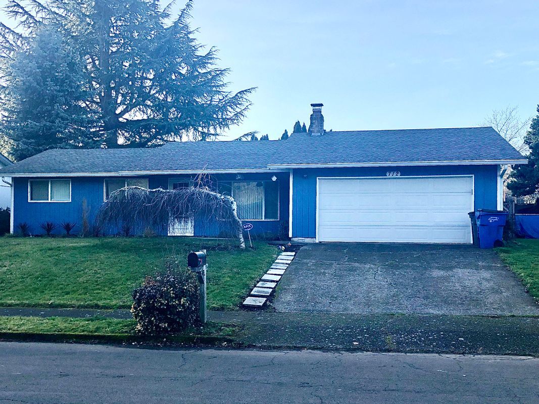 Foto principal - 712 NE 122nd Ave