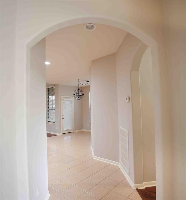 Building Photo - 3619 Standing Rock Dr