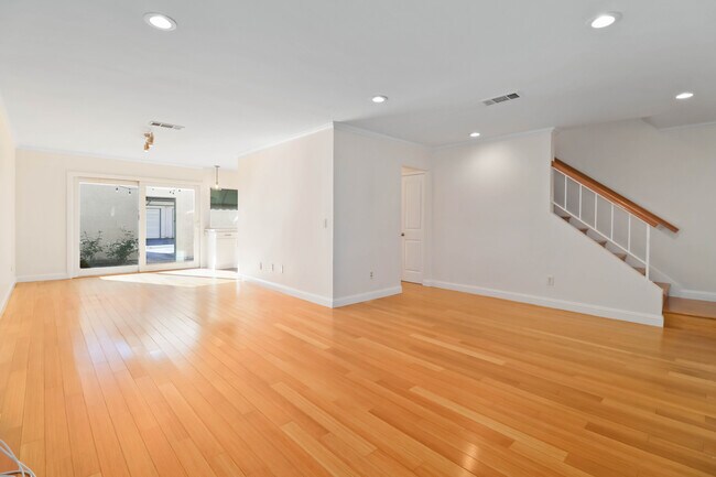 Foto del edificio - 2770 Caminito Eldorado