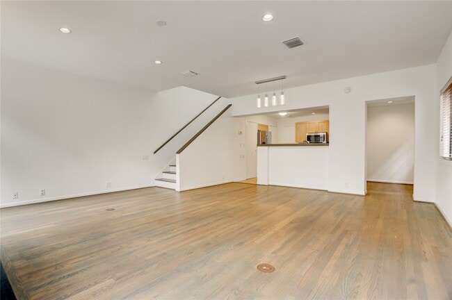 Foto del edificio - 2629 Wroxton Rd