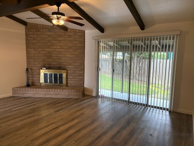 Building Photo - Clipper Way