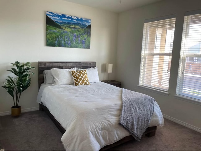 Photo - 2656 E 163rd Ave House