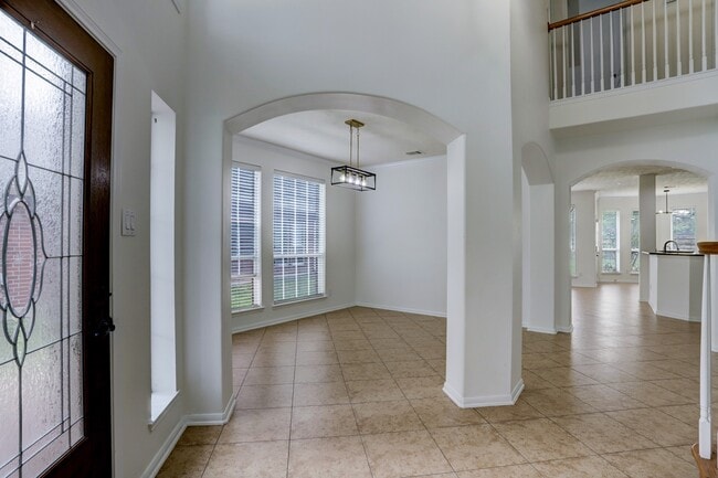 Foto del edificio - 24823 Garnet Shadow Ln