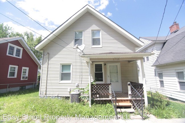 Foto del edificio - 3 br, 1 bath House - 2728 8 1/2 Ave