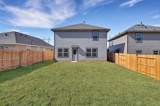 Building Photo - 3647 Solanum Dr