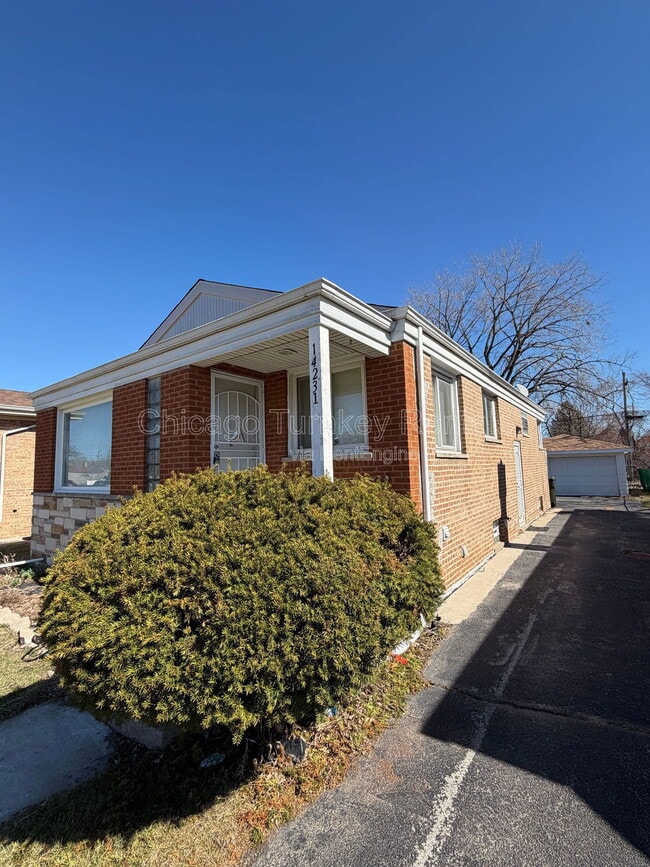 Building Photo - 14231 Dobson Ave