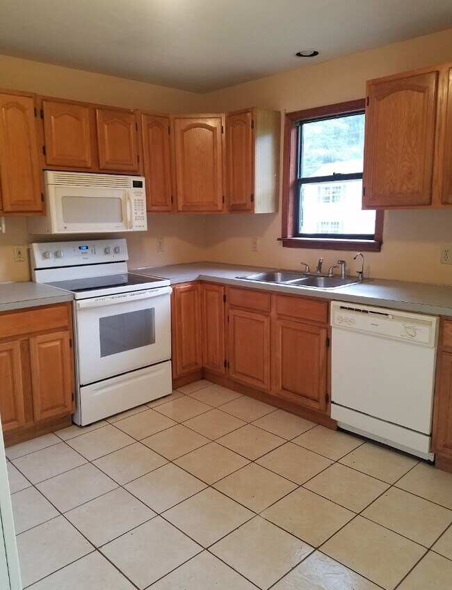 Foto del edificio - 1546 Black Birch Way