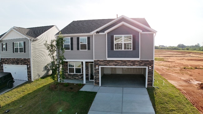 Building Photo - 969 Pineland Dr