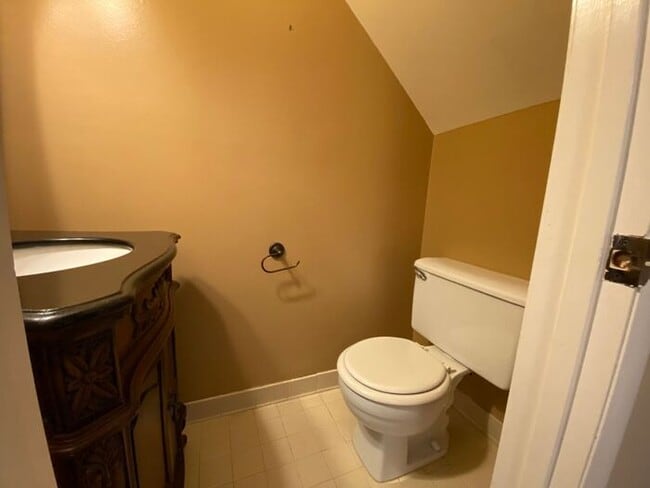 Photo - Large 2 Bed 2.5 Bath Apt in Green Hills - Vandy Belmont Lipscomb!