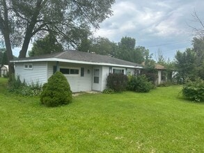 Building Photo - 6627 State Road 31
