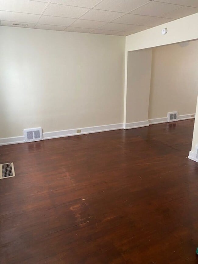 Photo - 321 Carroll St House