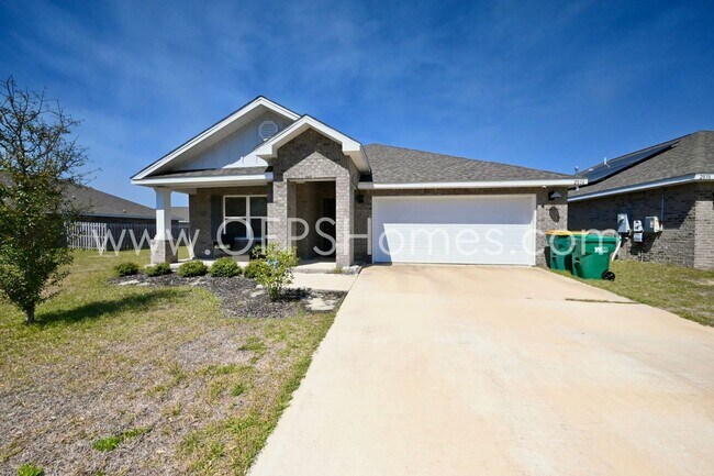 Foto del edificio - 4 Bed Crestview Home