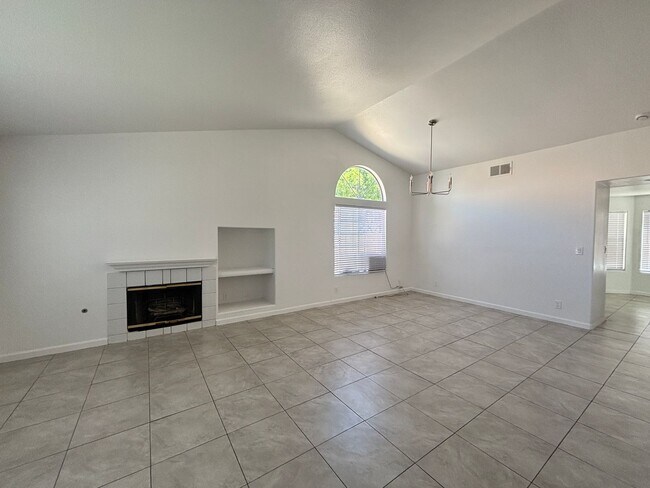 Foto del edificio - Renovated Spacious East Lancaster Single Story Home