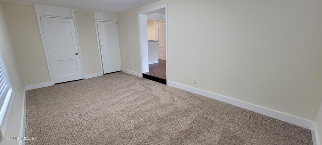Building Photo - 5134 Ensign Ave