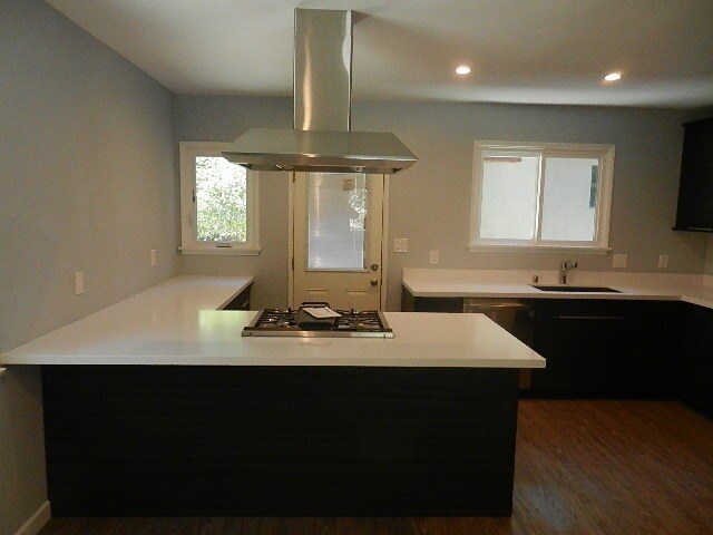 Foto del edificio - 1622 Foothill Blvd