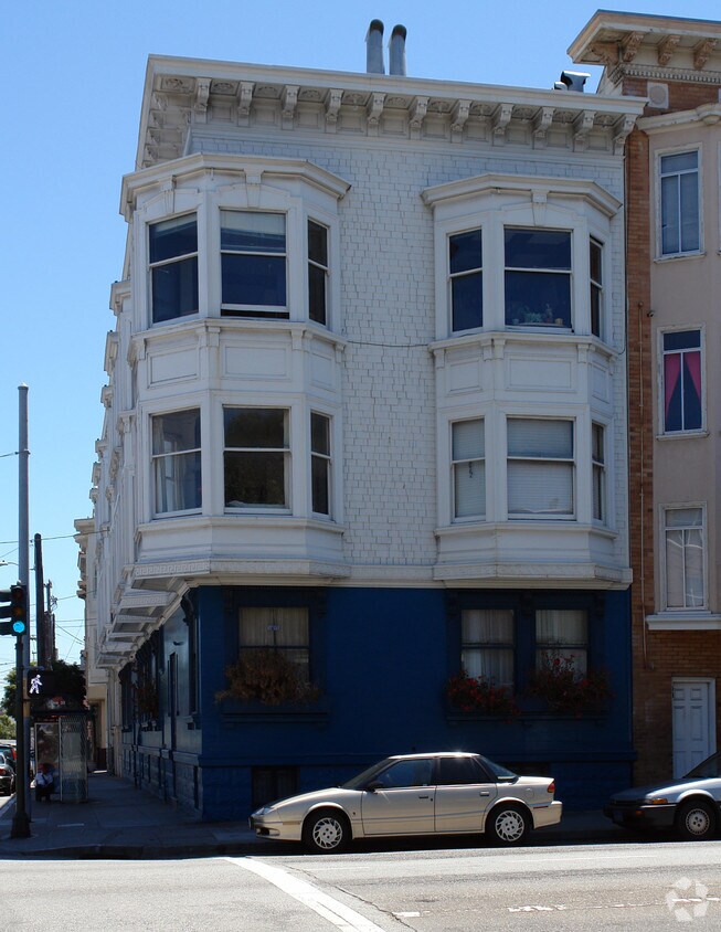 Building Photo - 3585-3595 18th St