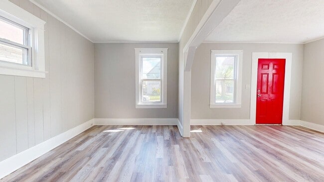 Foto del edificio - Clark / Fulton Area - 3 Bedrooms - 1 Bath - Single Family Home