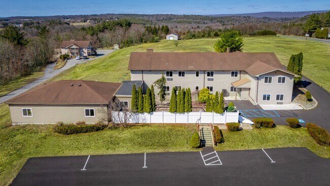 Foto del edificio - 1111 Weir Lake Rd