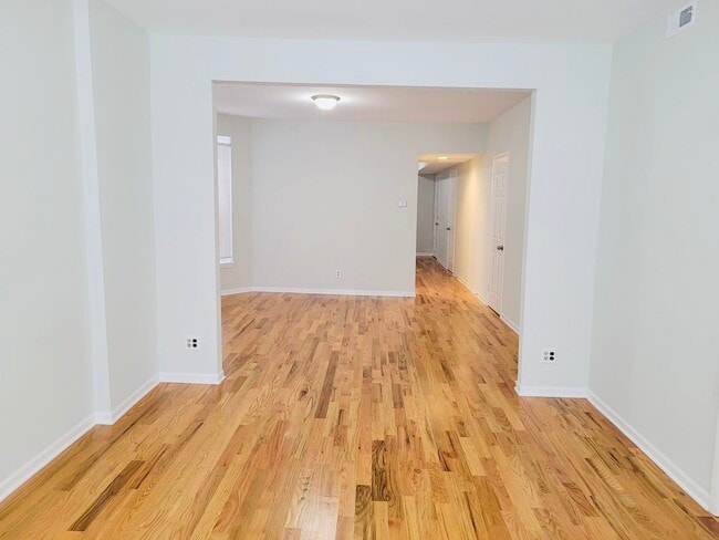 Foto del edificio - 1512 N Kedvale Ave