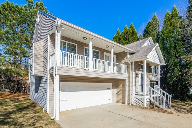 Building Photo - 308 Trailside Dr