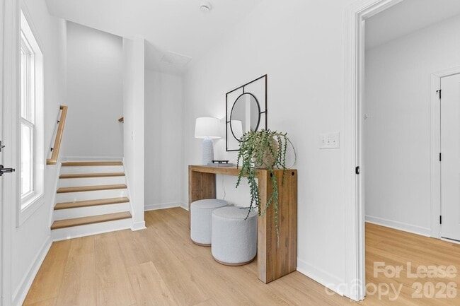 Building Photo - 3804 Odom Wy