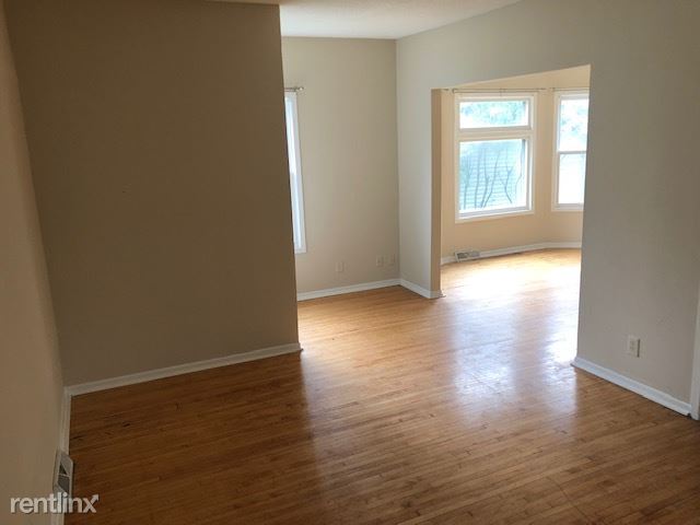 Foto del edificio - 4 br, 2 bath House - 1127 Irving Ave N