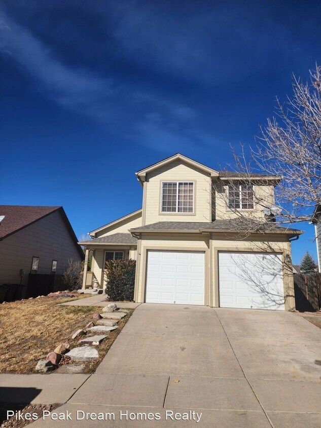 4 br, 3.5 bath House 5568 Prairie Schoon... House Rental in