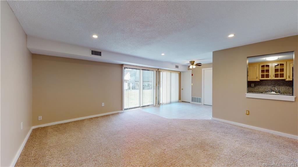 Foto principal - 100 Brookwood Dr