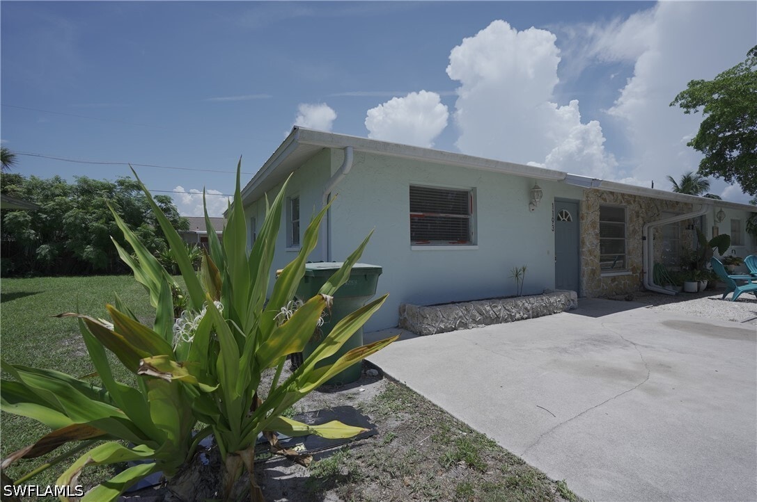 Foto del edificio - 1195 S Alhambra Cir