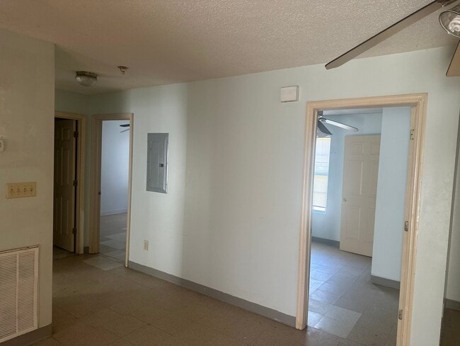 Foto del edificio - 519 Cherokee St
