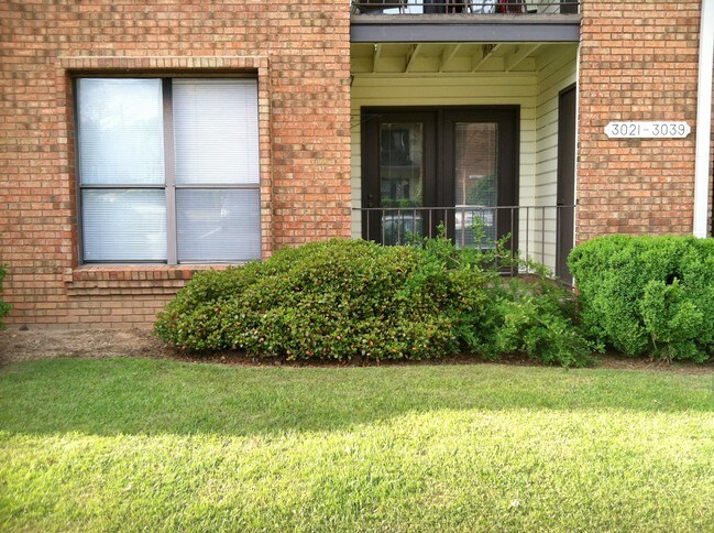 Foto del edificio - 3021 Chase Ln