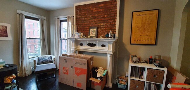 Foto del edificio - 562.5 Jersey Ave