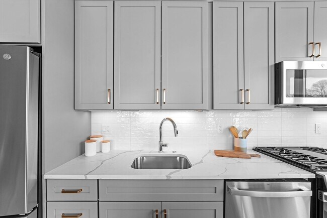 Building Photo - 500 Talbot Ave