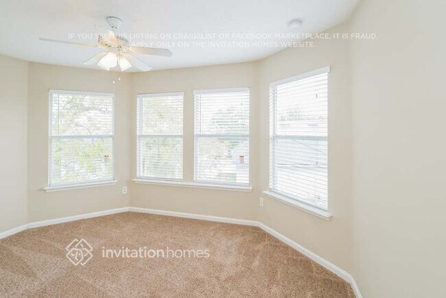 Foto del edificio - 2854 Pebblewood Ln