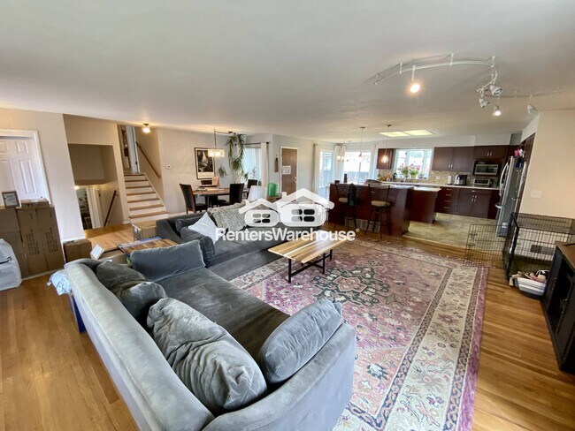 Foto del edificio - 3140 Webster St