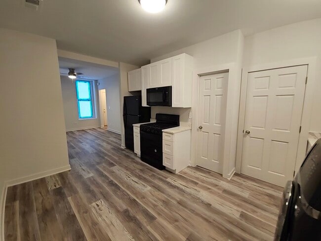 Foto del edificio - 2216 W 21st Pl