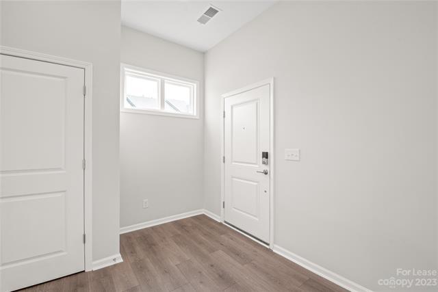 Building Photo - 5740 Coulee Ln