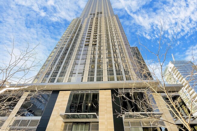 Photo du bâtiment - 11 Yorkville Ave