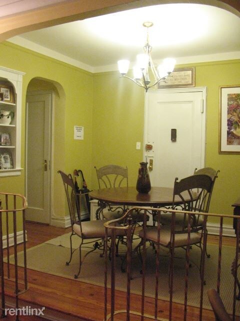 Foto del edificio - 1 br, 1 bath Apartment - 3220 Avenue H