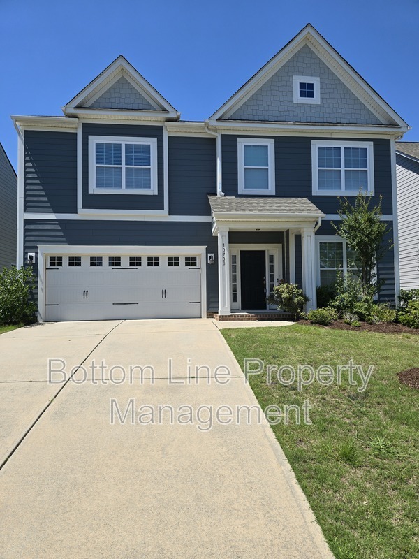 Building Photo - 10708 Sky Chase Ave NW