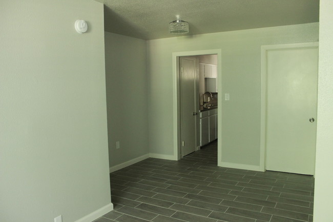 Sala de estar - Yupon St Apartments