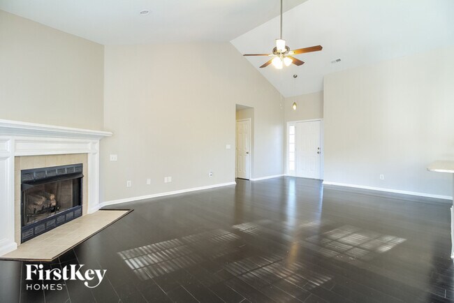 Building Photo - 3904 Melco Ct