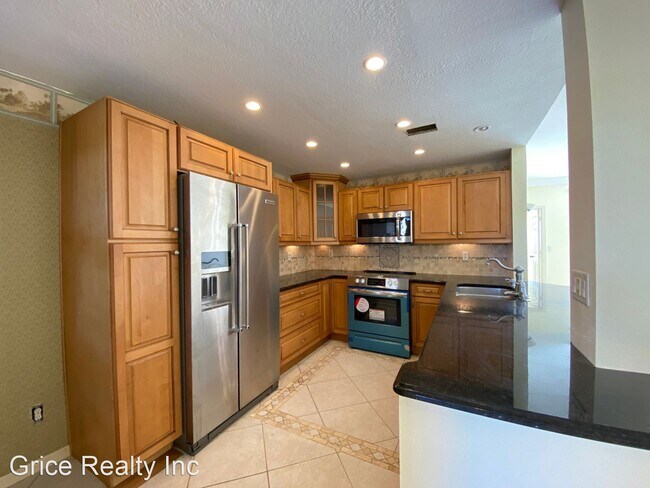 Foto del edificio - 3 br, 2 bath House - 6580 Huntington Lakes...