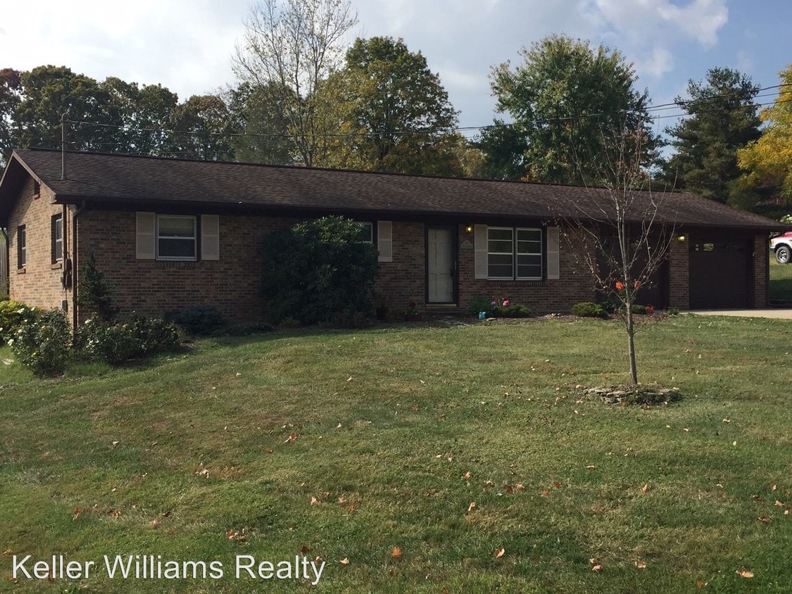 117 Horseshoe Bend Dr, Jonesborough, TN 37659 House Rental in