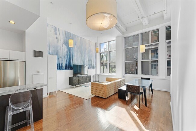 Foto del edificio - 88 Kingston St