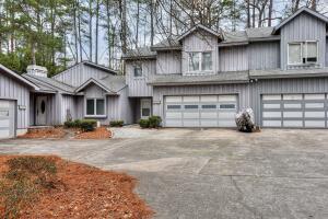 Foto del edificio - 3220 Summerchase Cir