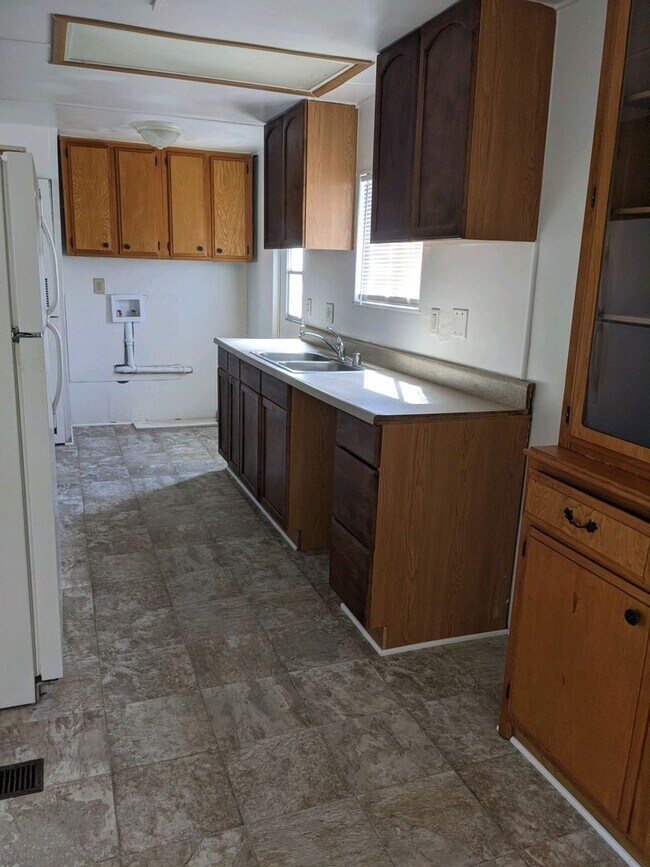 Building Photo - Manufactured Home in Bullhead City