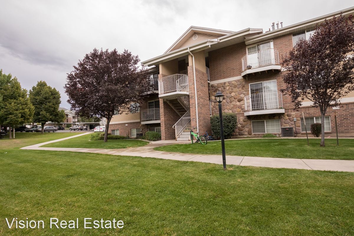 Primary Photo - 3 br, 2 bath House - 1388 N 1300 W