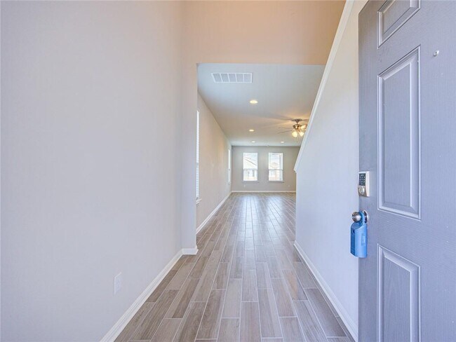 Foto del edificio - 128 Drifter Ln