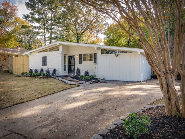 Building Photo - 5157 Mason Rd